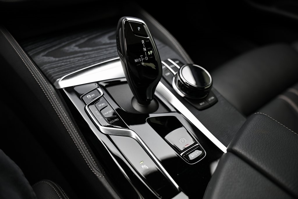 2023 Bmw M550i xDrive photo 38