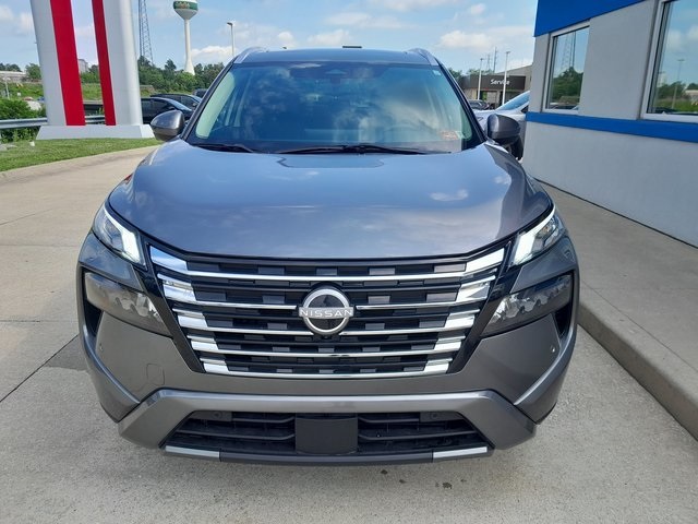 2024 Nissan Rogue SL photo 3