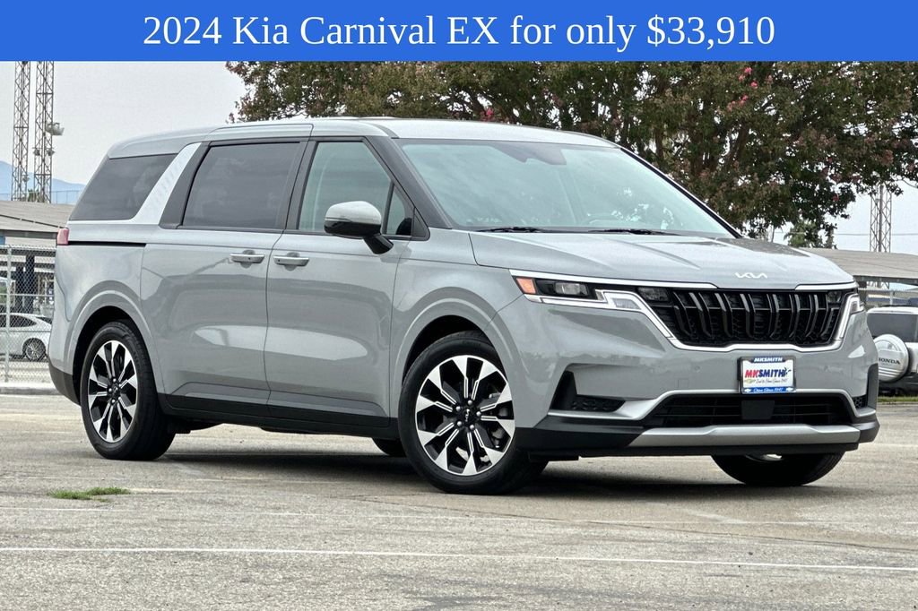 2024 Kia Carnival EX photo 2