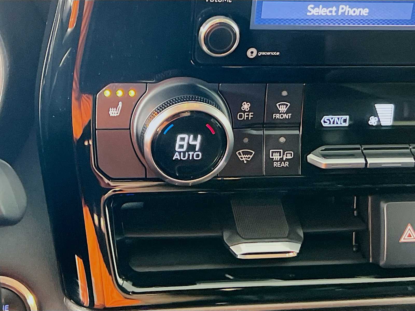 2020 Toyota Highlander XLE photo 19