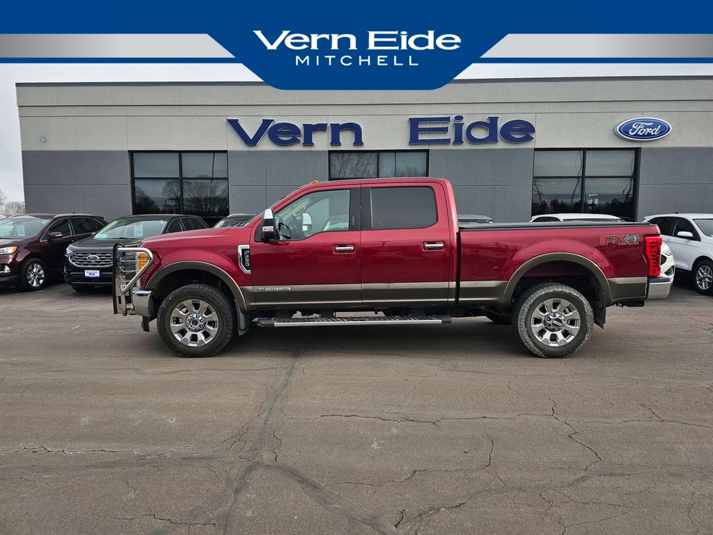 2017 Ford F-250 Super Duty Lariat's photo