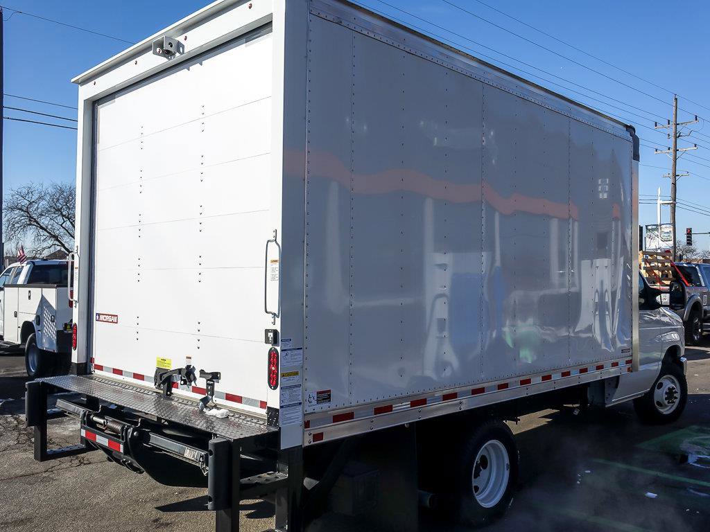 2024 FORD E-350 - Image 9
