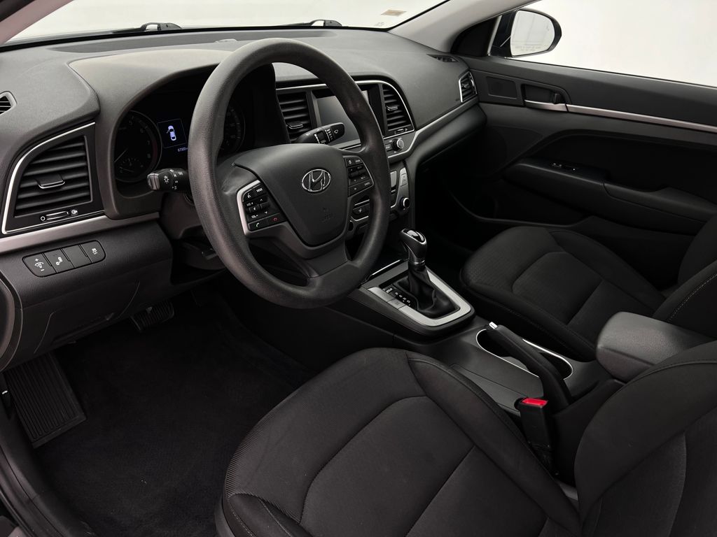 2018 Hyundai Elantra SEL photo 15