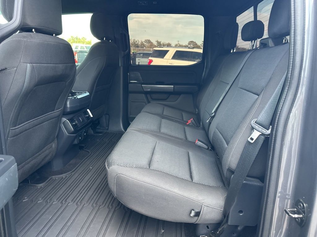 2021 Ford F-150 XLT photo 35