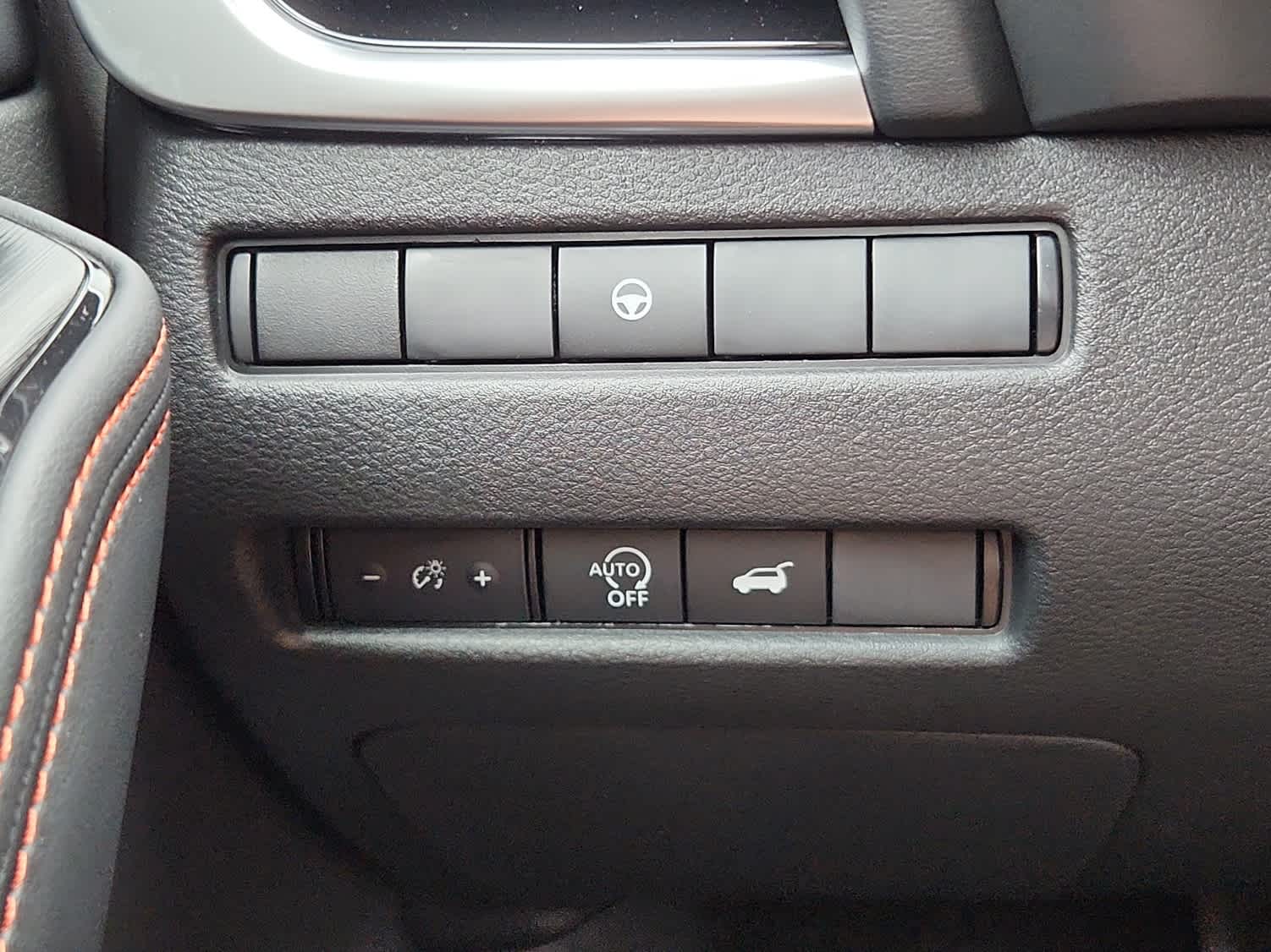 2026 Nissan Rogue SV photo 15