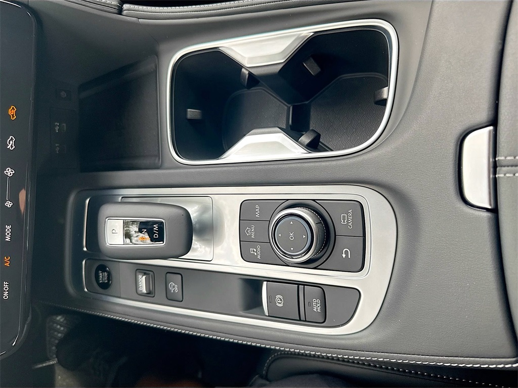 2026 Infiniti QX60 Luxe photo 20