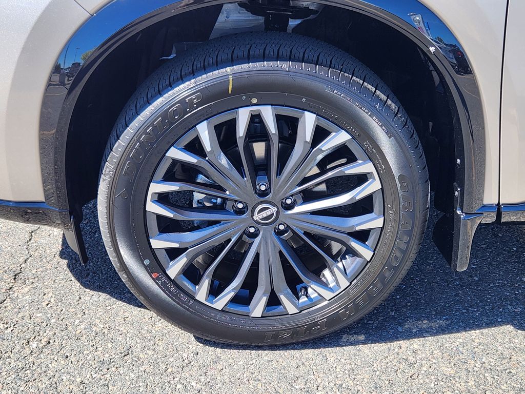 2026 Nissan Rogue Platinum photo 9
