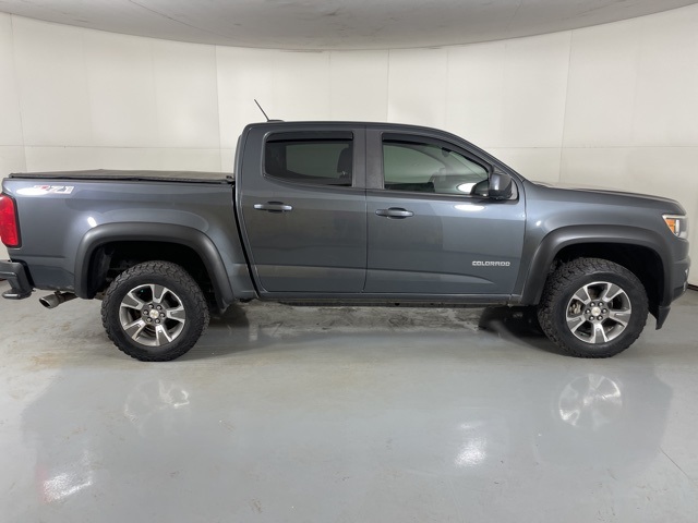 2017 Chevrolet Colorado Z71 photo 9