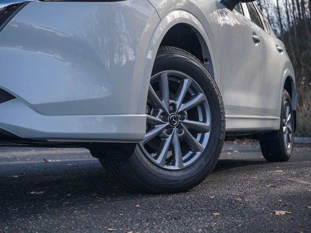 2025 Mazda CX-5 2.5 S Preferred photo 4