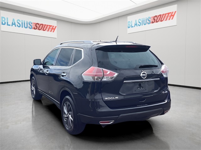 2016 Nissan Rogue SL photo 5