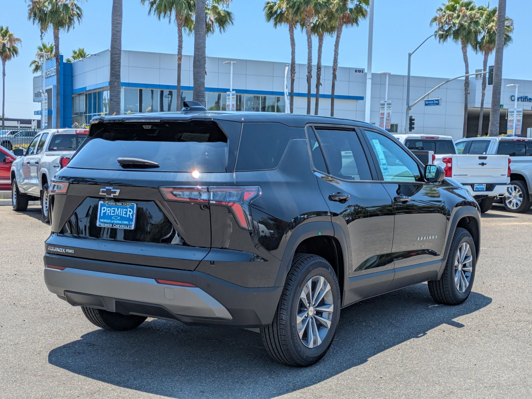 2026 Chevrolet Equinox LT photo 5