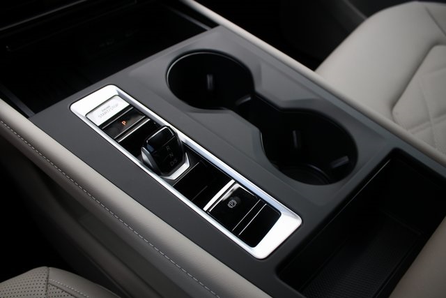2026 Volkswagen Atlas SE Technology photo 5