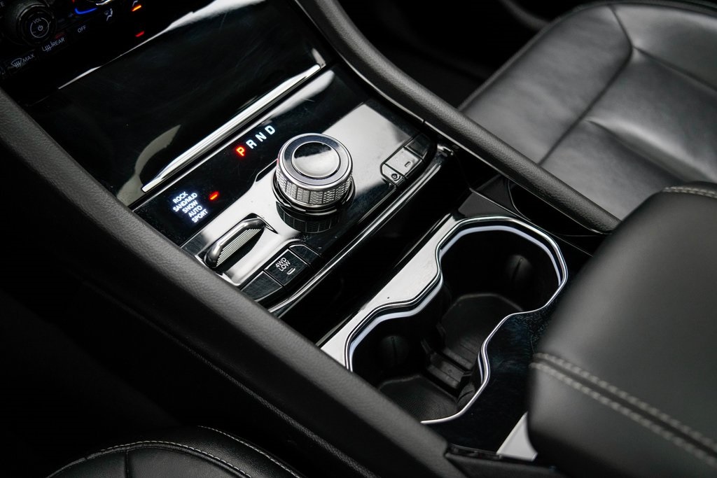2022 Jeep Cherokee 4xe Base photo 13