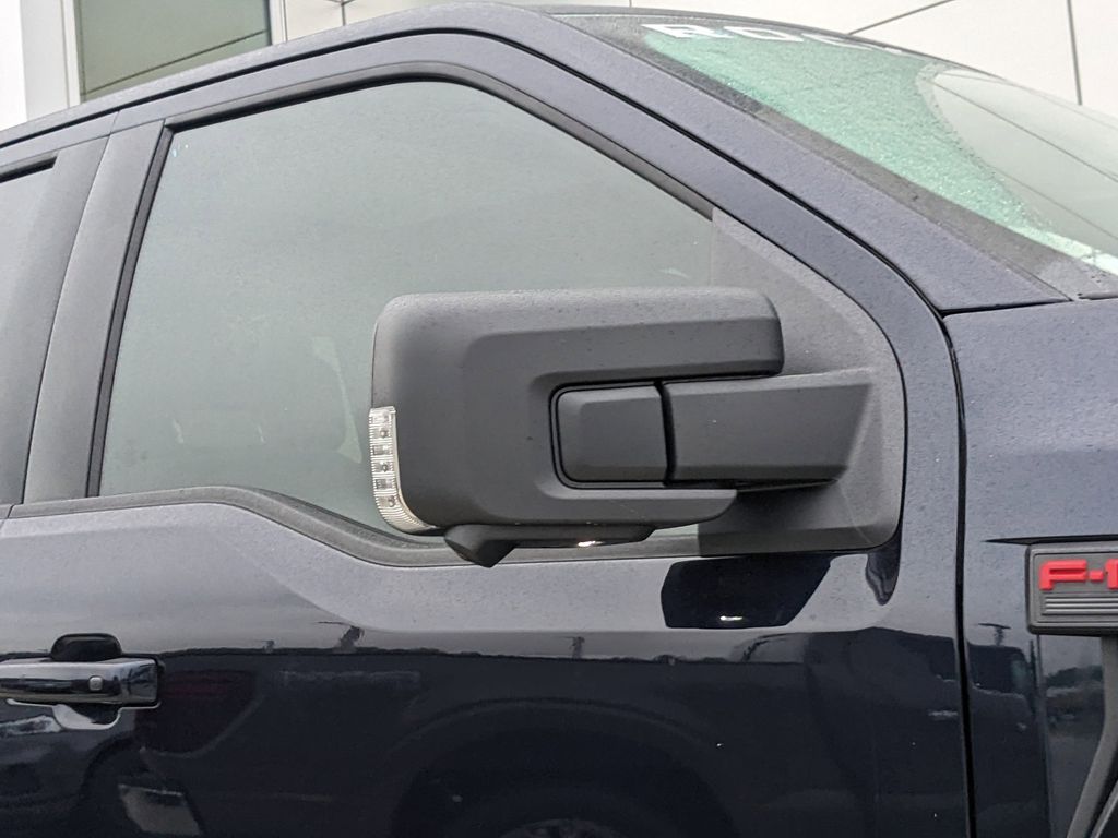 2025 Ford F-150 XLT photo 10