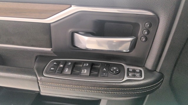 Used 2024 GRAY Ram Laramie image 21