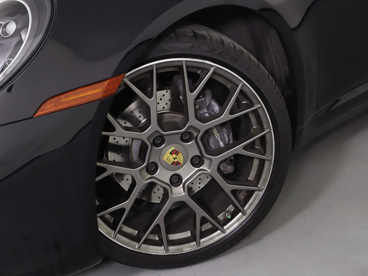 2021 Porsche 911 4 photo 23