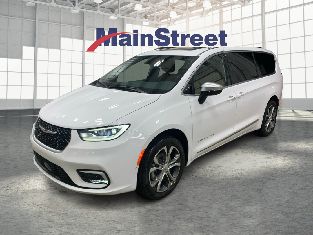 2026 Chrysler Pacifica Pinnacle's photo