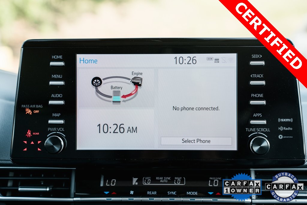 2021 Toyota Sienna XLE photo 21