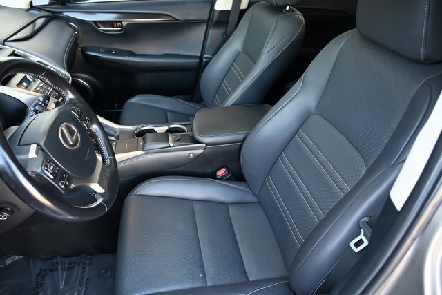 2020 Lexus NX 300 photo 8