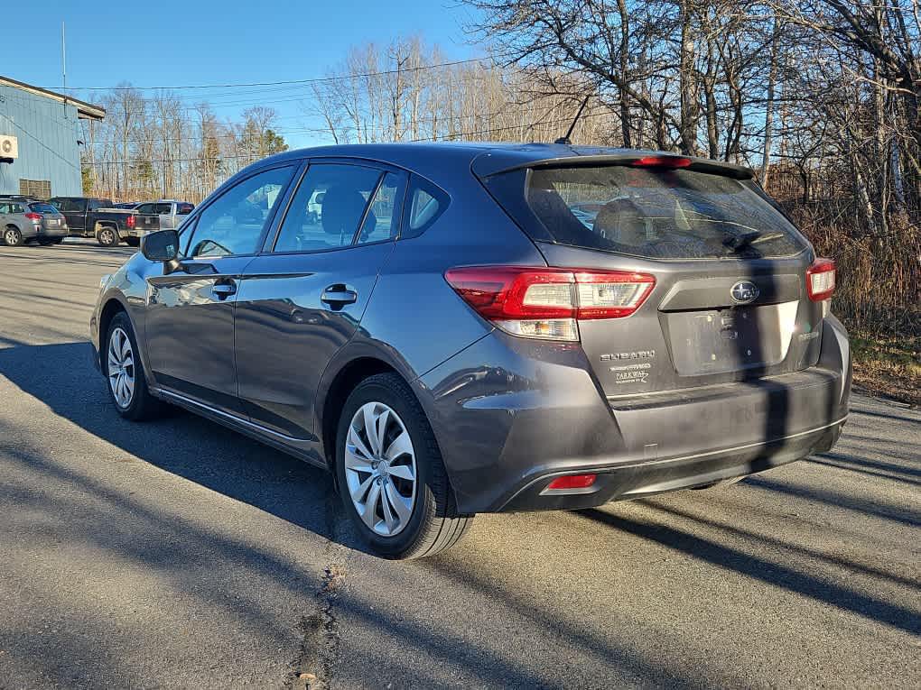 2018 Subaru Impreza Base photo 3