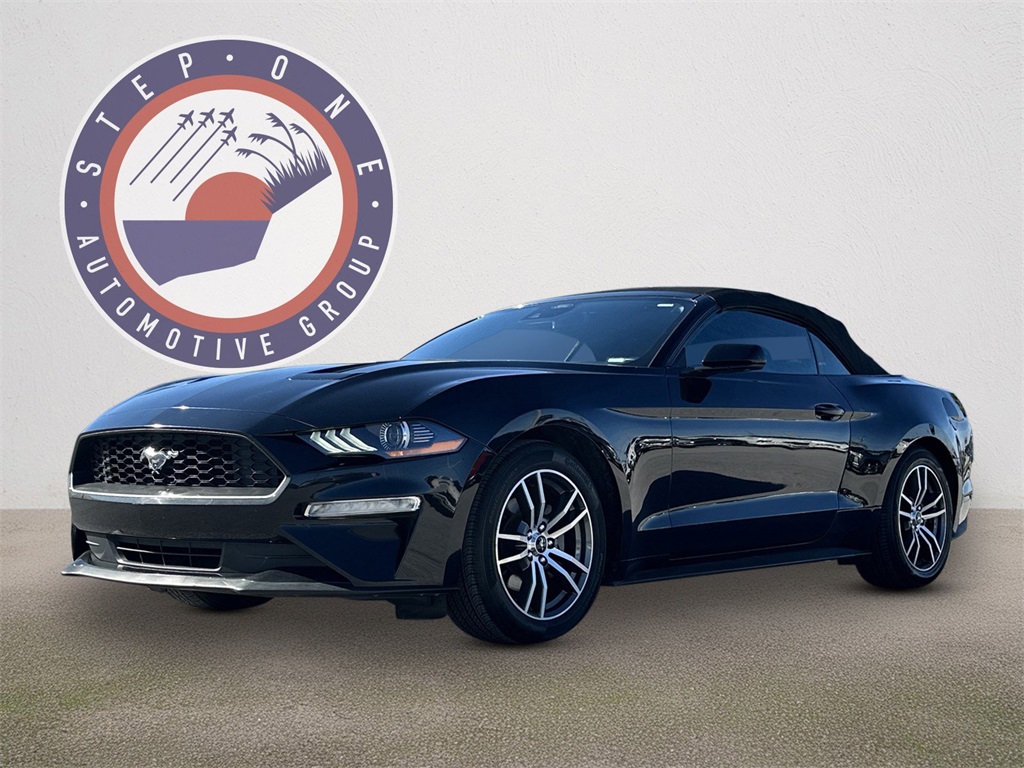 2022 Ford Mustang EcoBoost Premium's photo