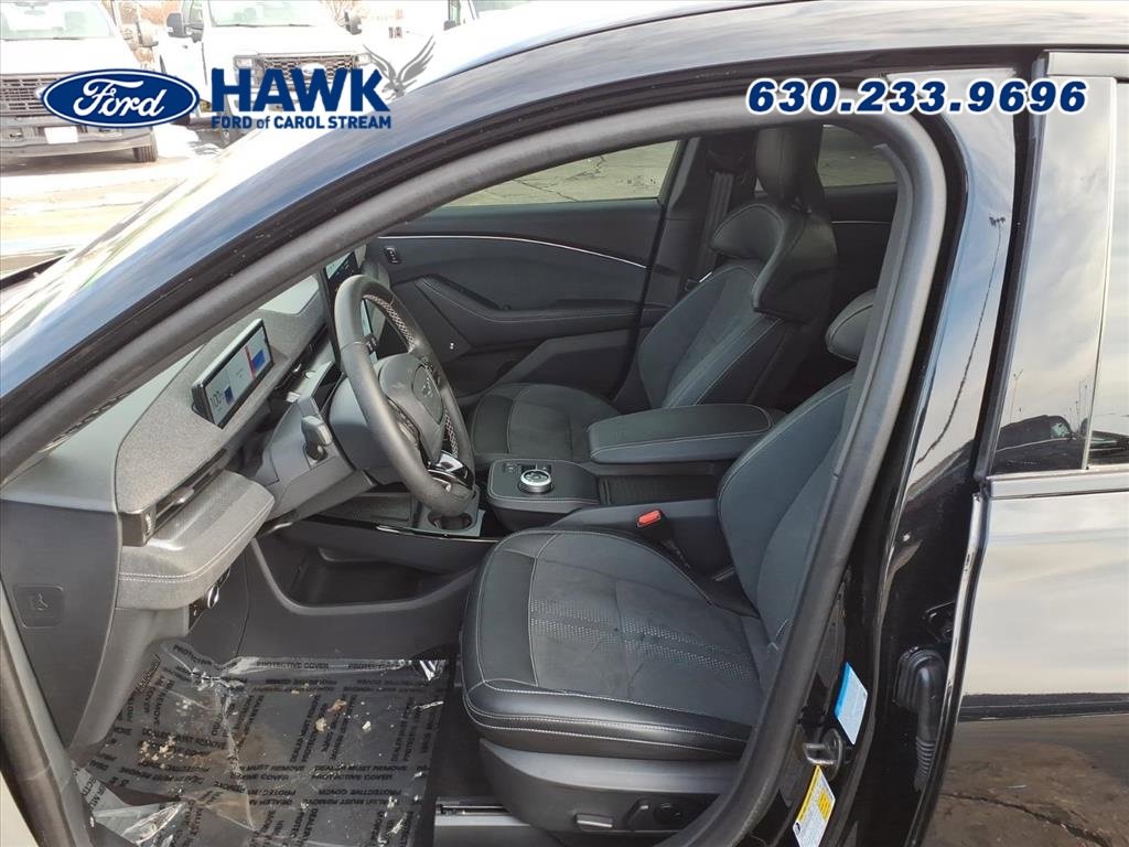 2023 FORD MUSTANG MACH-E - Image 26