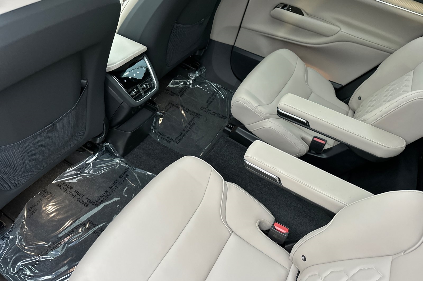 2025 Volvo EX90 Twin Motor Performance Ultra photo 11