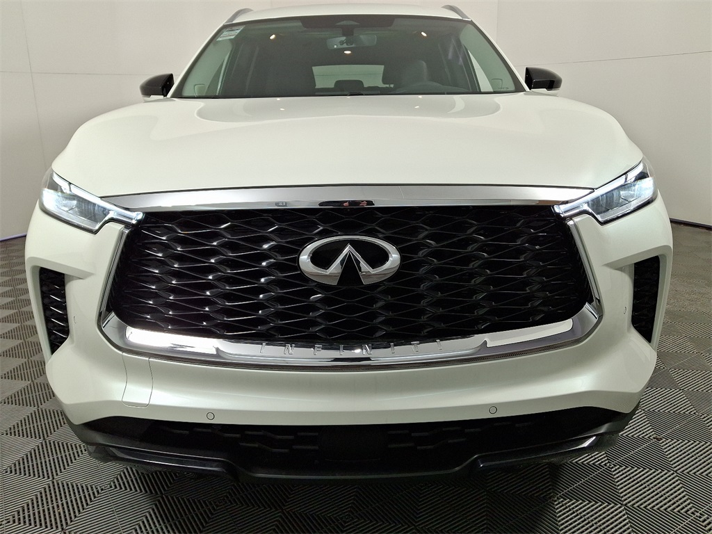 2025 Infiniti QX60 Luxe photo 2
