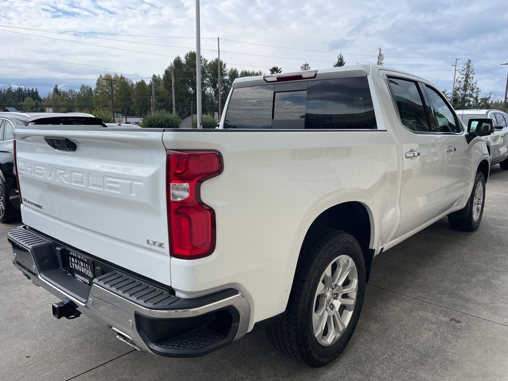 2022 Chevrolet Silverado 1500 LTZ photo 4