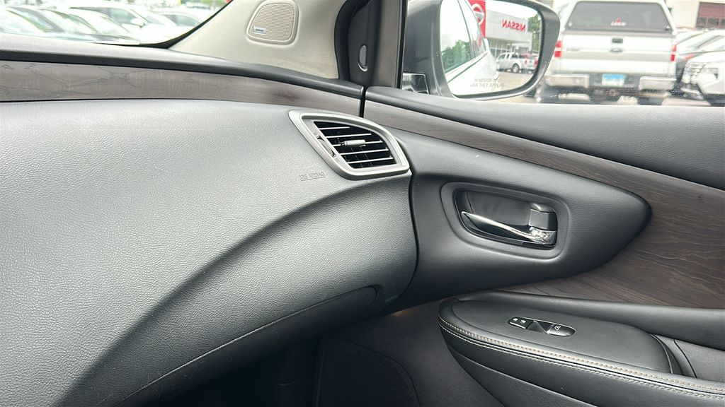 2023 Nissan Murano Platinum photo 19