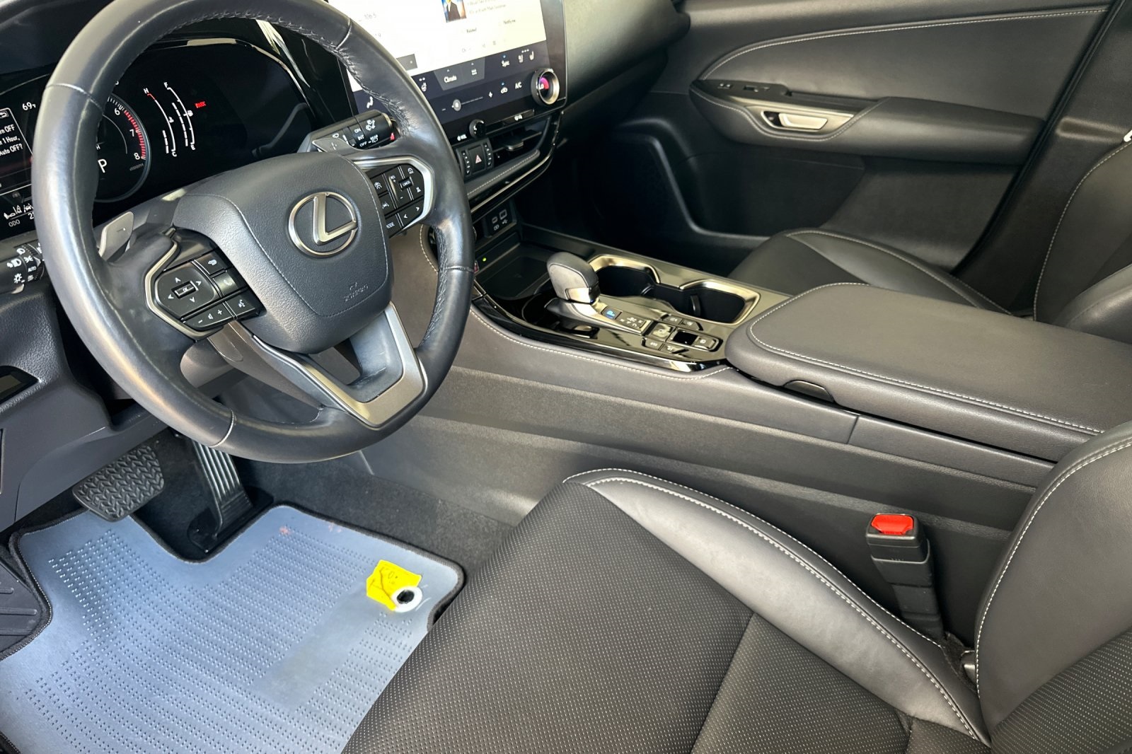 2023 Lexus NX 350 Premium photo 5