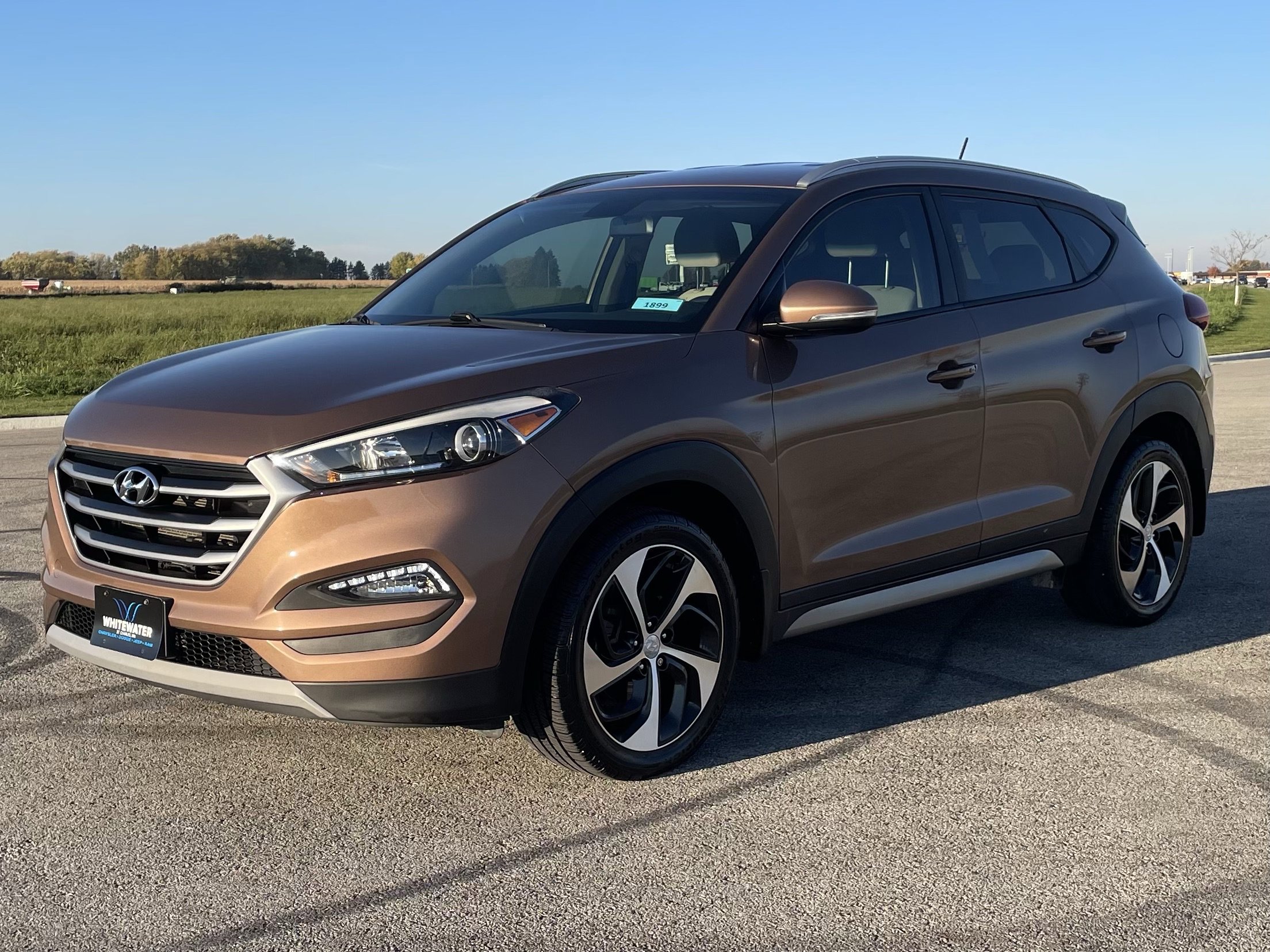 Used 2017 Hyundai Tucson Sport with VIN KM8J33A20HU370720 for sale in Saint Charles, Minnesota