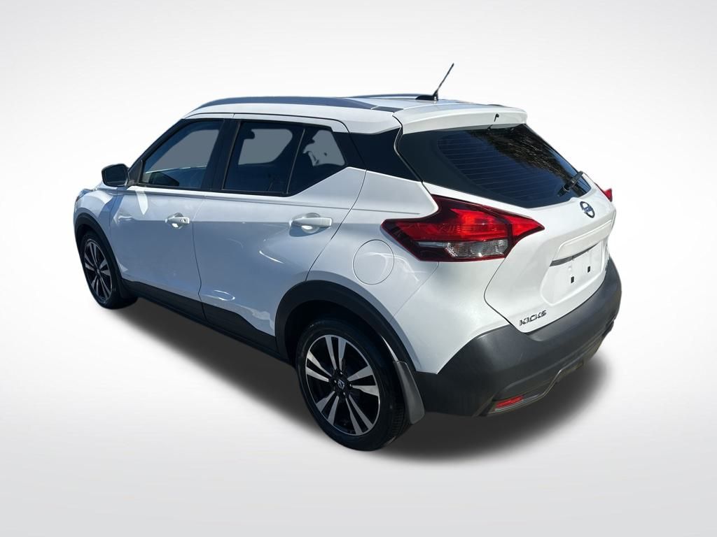 2019 Nissan Kicks SV photo 4