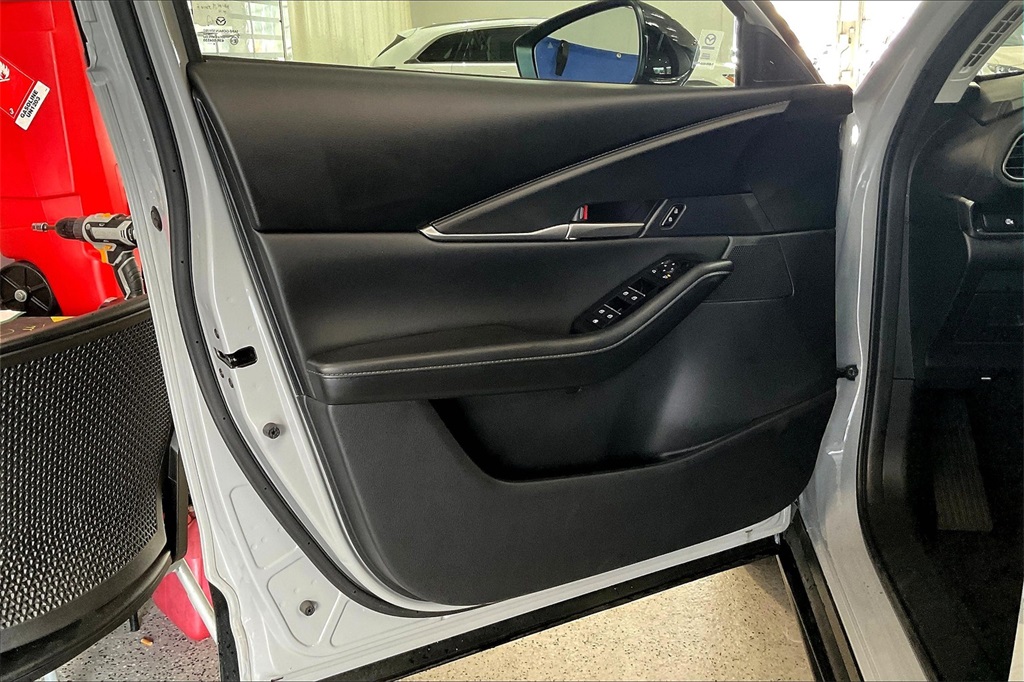 2025 Mazda CX-30 2.5 Select Sport photo 21