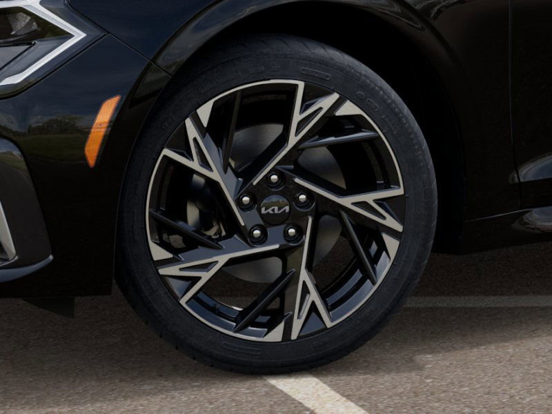 2026 Kia K5 GT-Line photo 9