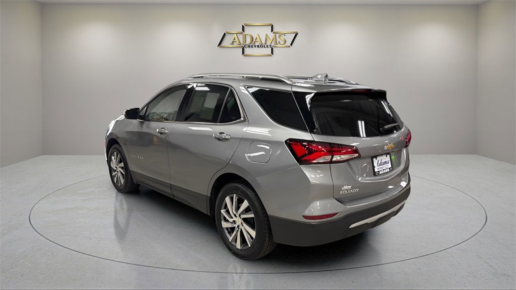 2023 Chevrolet Equinox Premier photo 2