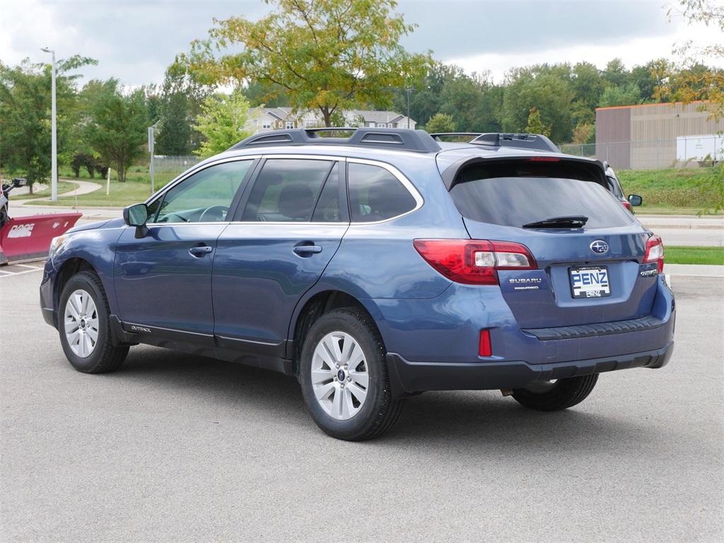 2016 Subaru Outback 2.5i Premium photo 4