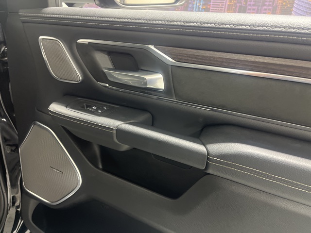 2025 Ram 1500 Laramie photo 24