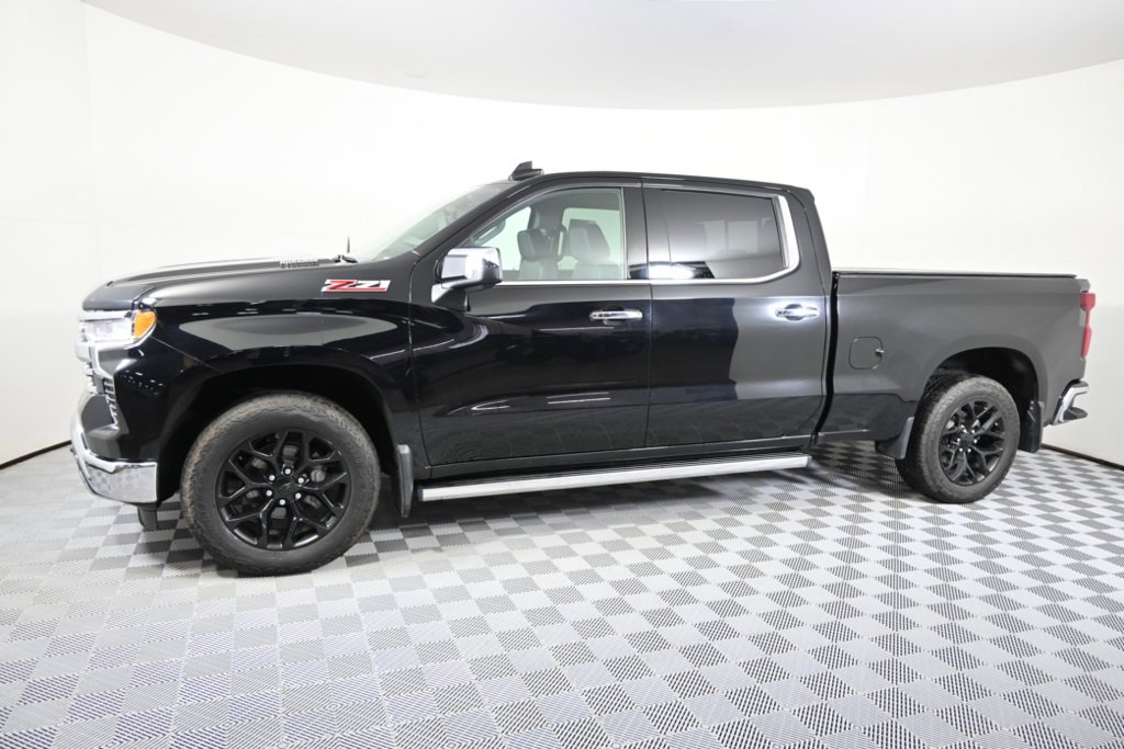 Used 2022 Chevrolet Silverado 1500 LTZ with VIN 3GCUDGETXNG524910 for sale in Forest Lake, Minnesota