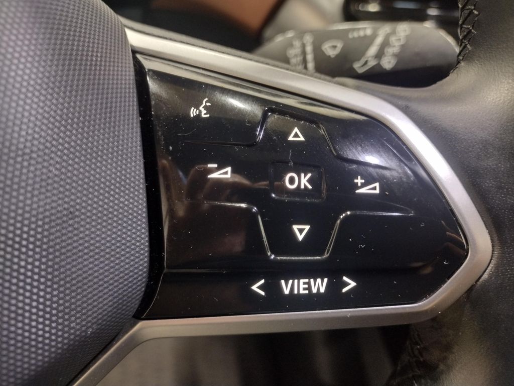 2021 Volkswagen ID.4 Pro S photo 24