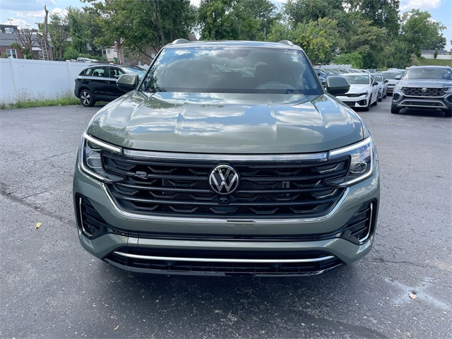 2026 Volkswagen Atlas Cross Sport SEL Premium R-Line photo 31