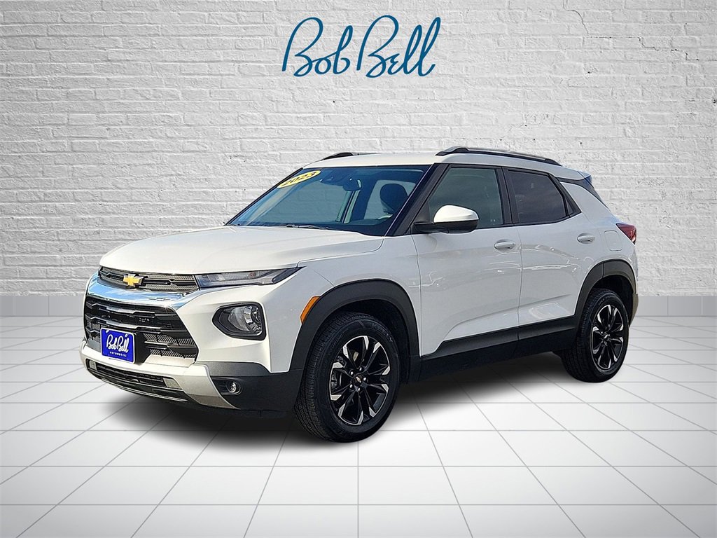 2023 Chevrolet Trailblazer LT photo 3