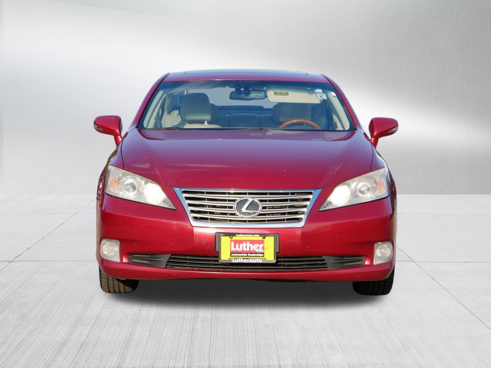 2010 Lexus ES 350 photo 2