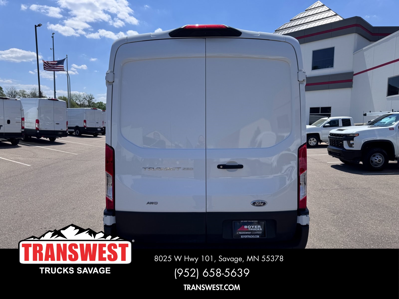 2023 Ford Transit photo 4