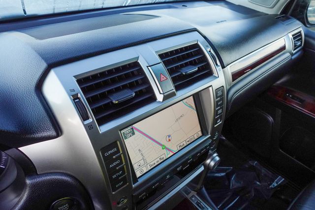 2012 Lexus GX 460 Base photo 21