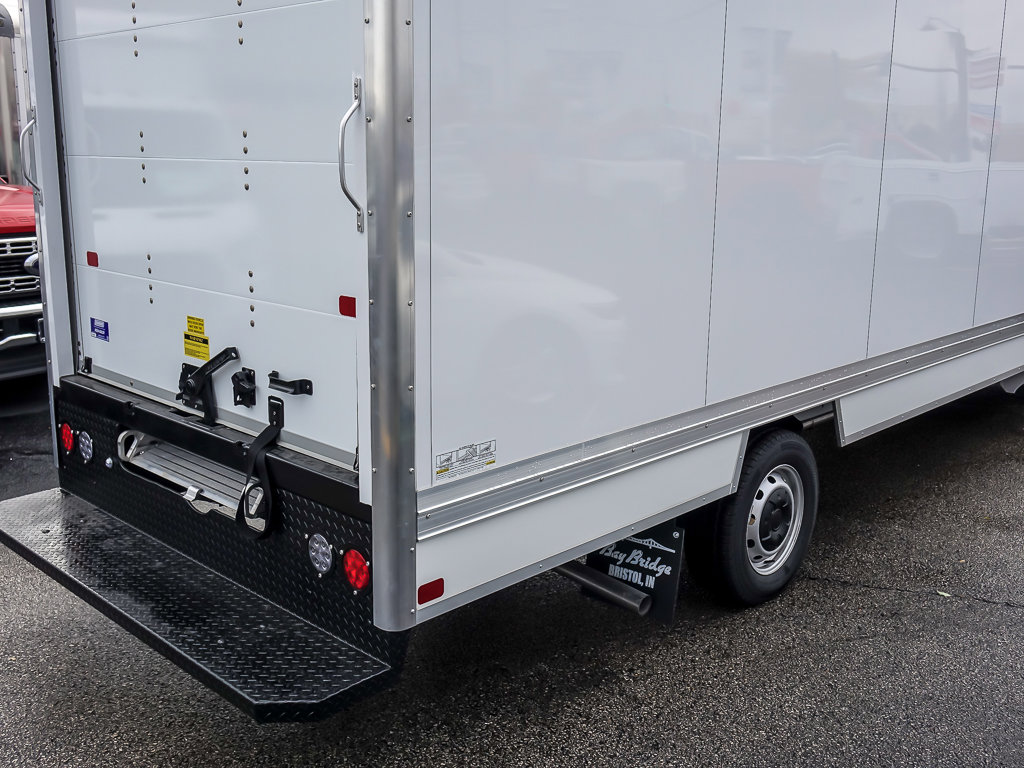 2024 Ford Transit Chassis Cutaway photo 4