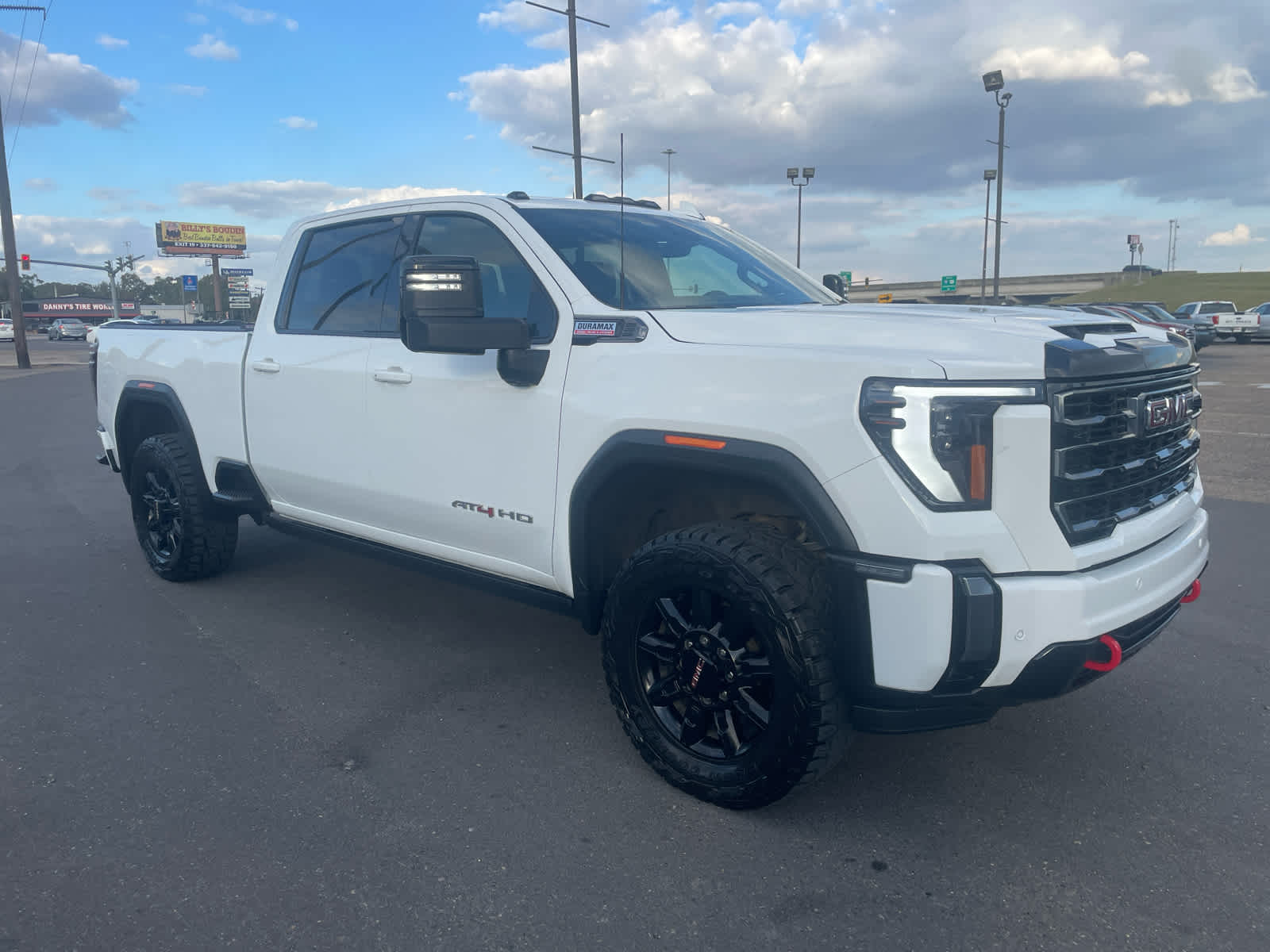 2024 GMC Sierra 2500HD AT4's photo