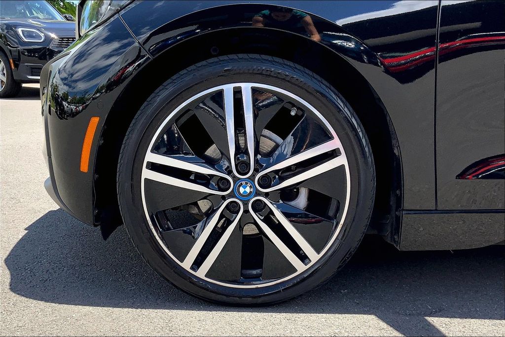 Image 9 of Pre-Owned 2016 BMW i3 with Range Extender
