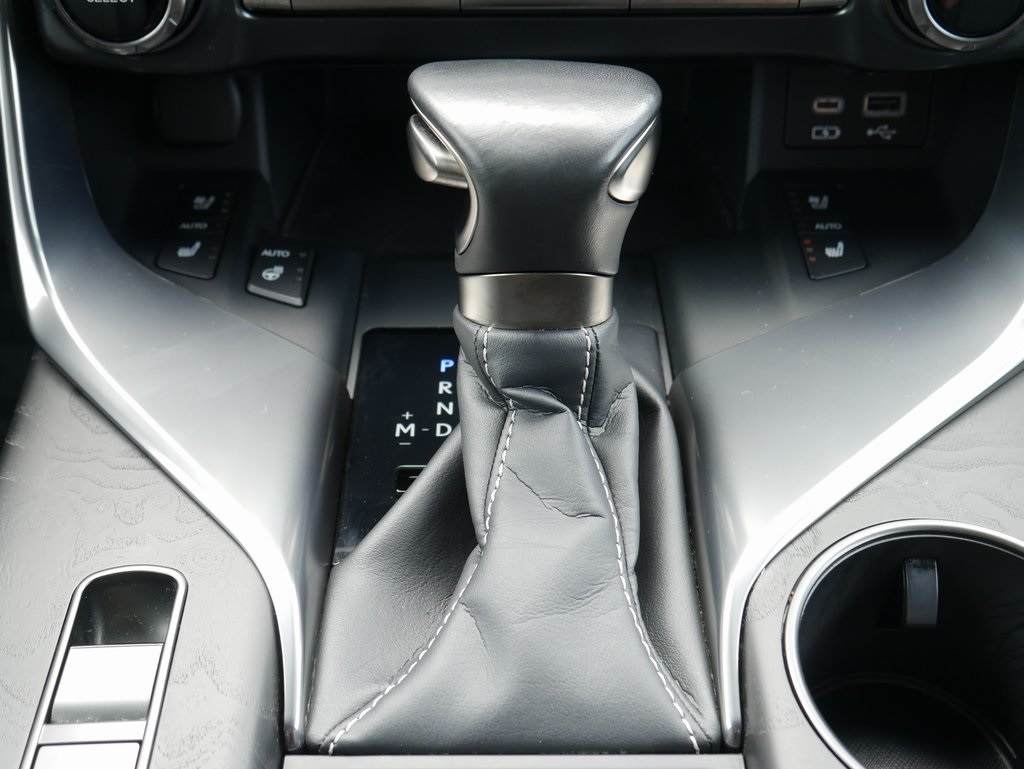 2024 Lexus LX 600 Luxury photo 26