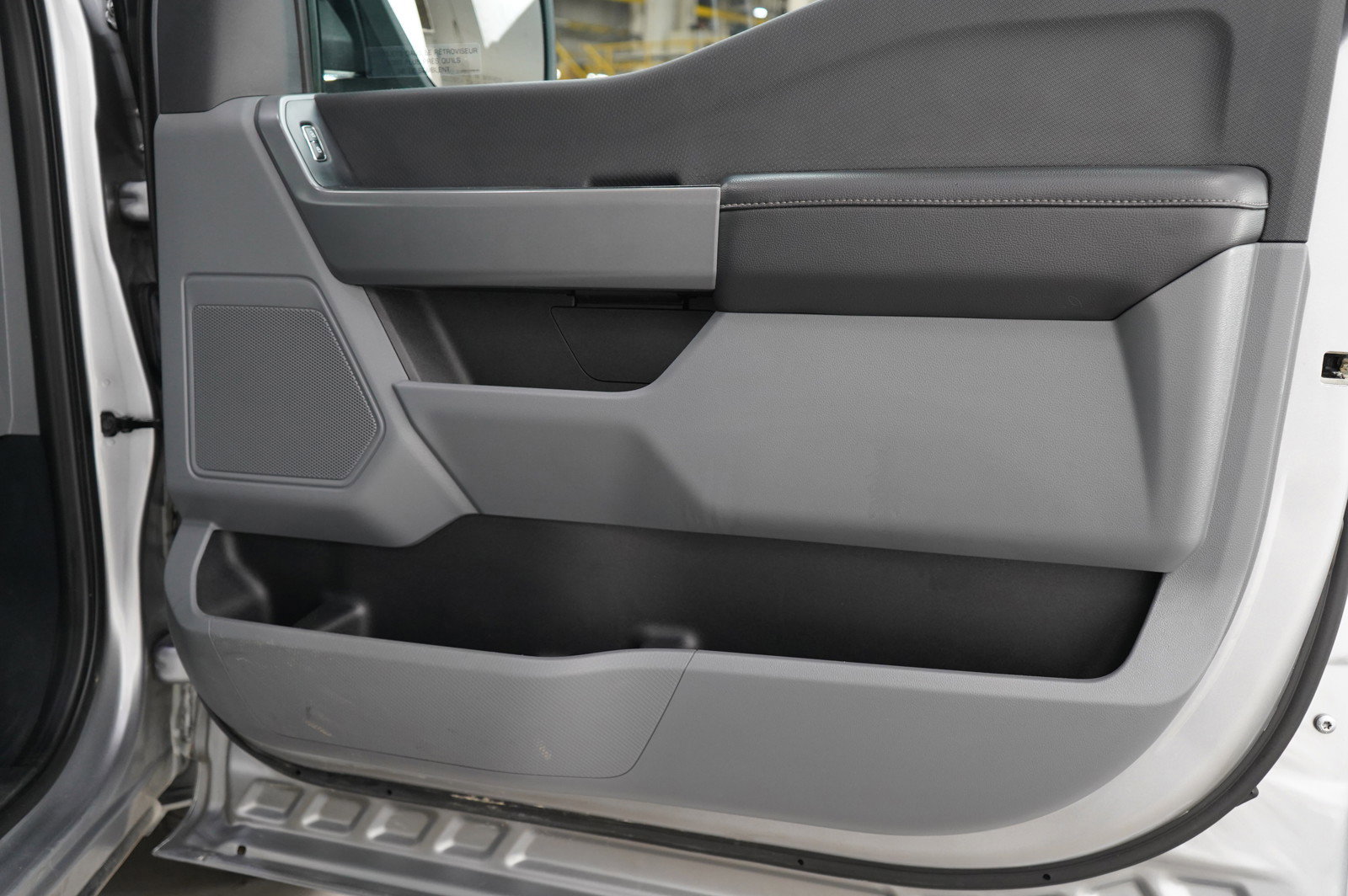 2023 Ford F-150 XL photo 8